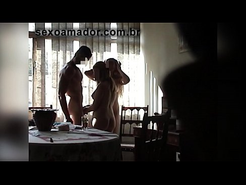 ❤️ دوستان سکس یک مرد غول پیکر و سه نفری را با او دعوت می کنند ☑ پورن با کیفیت در fa.pornoxlxx.ru ﹏